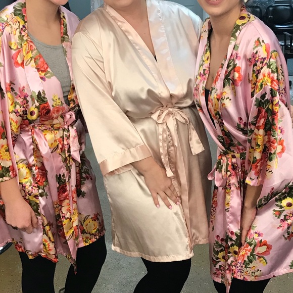 “Bride” Robe - Picture 2 of 2